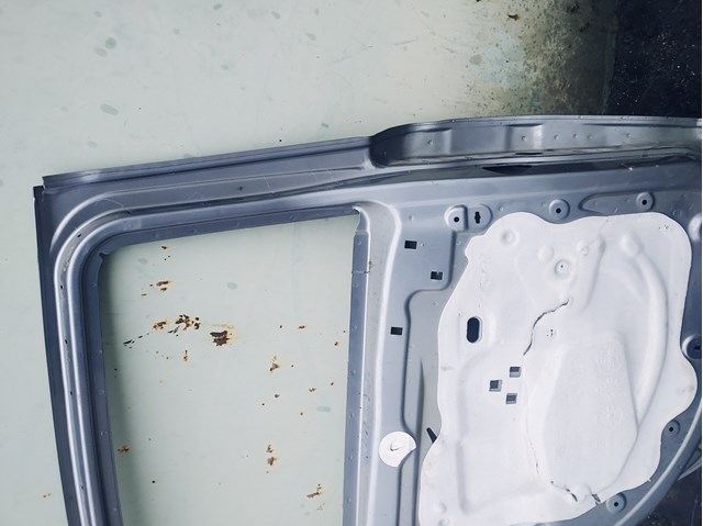 Puerta trasera izquierda Peugeot/Citroen 9677406980 precio, desde 210,54 EUR