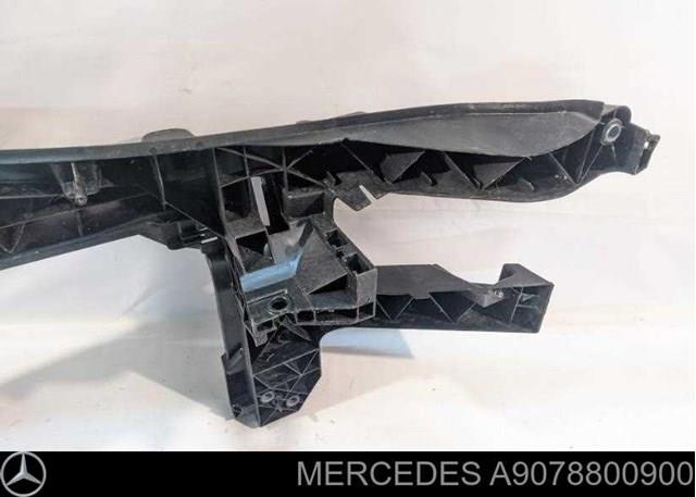 Soporte de radiador 9078800900 Mercedes