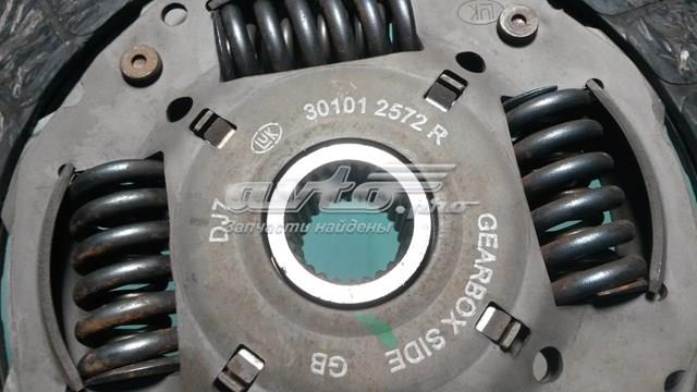 Kit de embrague Renault (RVI) 301012572R