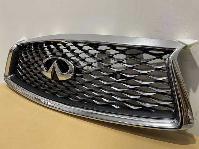 Parrilla 623106HH0C Nissan/Infiniti