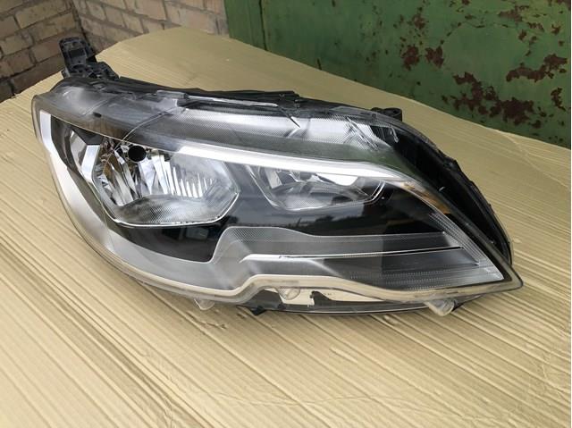 Faro derecho 9817296980 Peugeot/Citroen