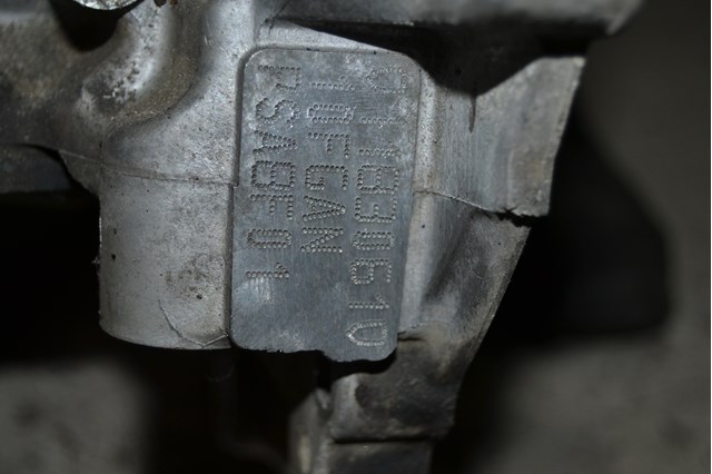 8F01 Peugeot/Citroen Motor completo