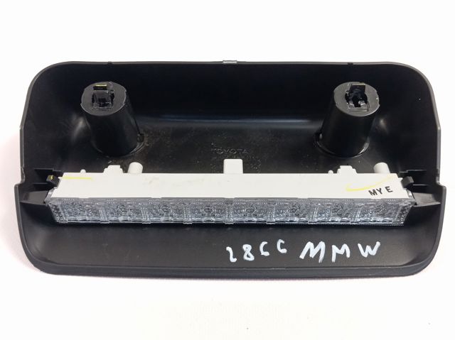 Luz central de freno para Toyota Yaris  P21
