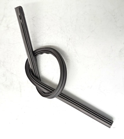 Escobilla del limpiaparabrisas del lado del pasajero NWB DW45GN precio, desde 9,45 EUR