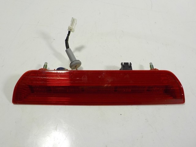265904BA0A Nissan/Infiniti lampara de luz de freno adicional