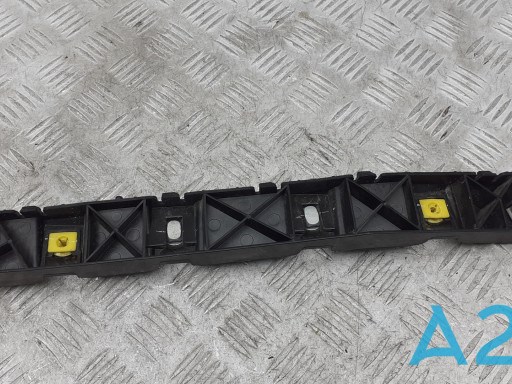 Soporte exterior derecho del parachoques trasero 86614F3000 Hyundai/Kia