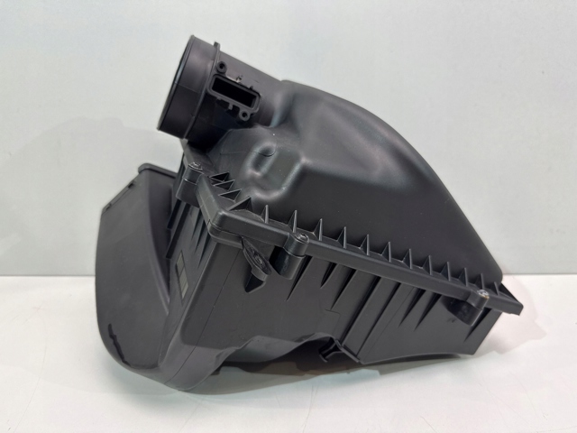 8620473 BMW Carcasa del filtro de aire