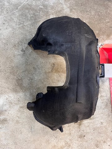 Paso de rueda Volvo 31298151