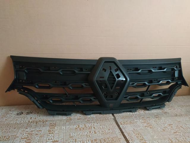 Rejilla Renault (RVI) 623107596R
