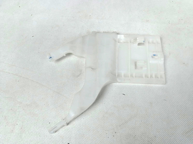 Soporte de parachoques delantero 86555S1000 Hyundai/Kia