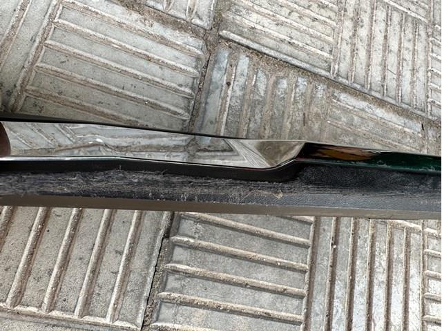 Moldura inferior de puerta trasera izquierda Nissan/Infiniti 828776FR0A precio, desde 60,86 EUR
