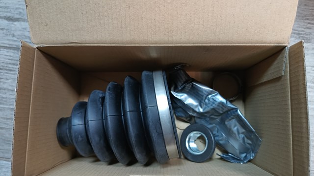 Juego de fuelles, árbol de transmisión delantero Ford Connect (TC7)
