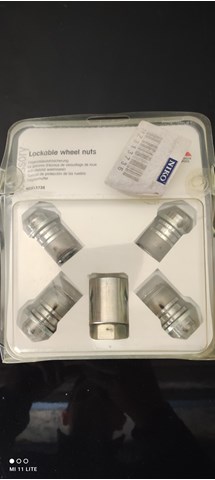 Tuerca de rueda MITSUBISHI MZ313736