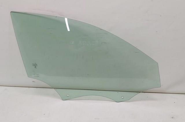 A1777253800 Mercedes luna de puerta delantera derecha