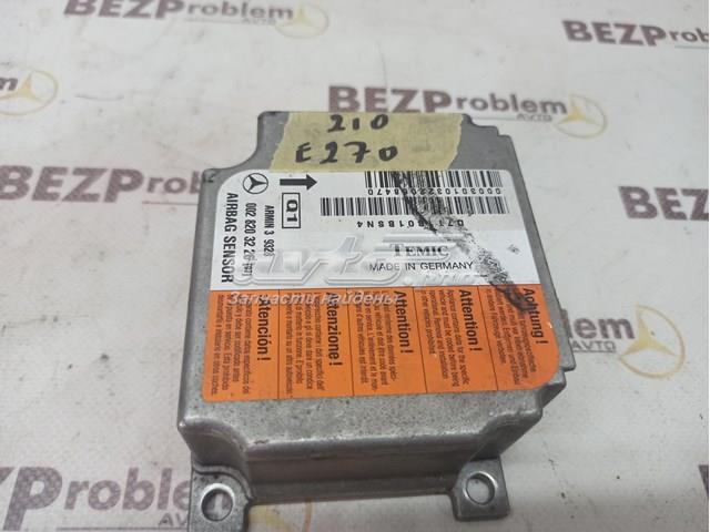 Módulo de control de airbag 0028203226 Mercedes