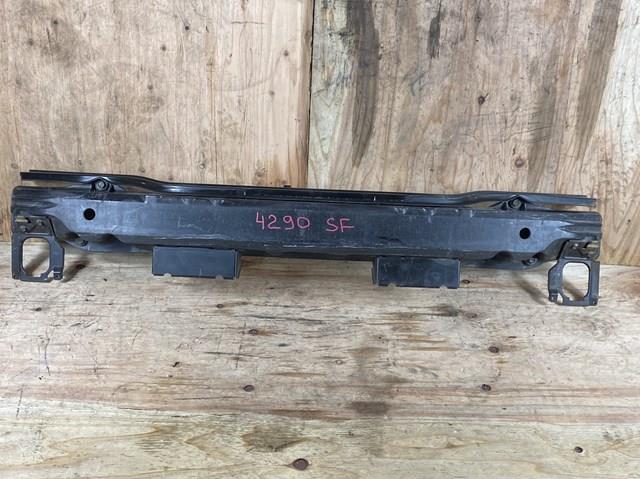  Refuerzo parachoque delantero Subaru Forester 1