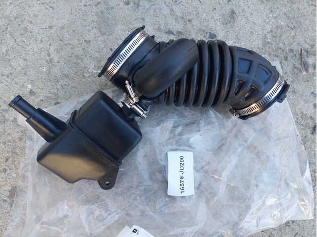 16576JD200 Nissan/Infiniti tubo flexible de aspiración, salida del filtro de aire