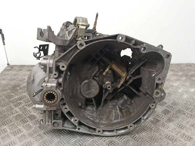 Caja de cambios mecánica Fiat Scudo COMBINATO familiar (220P) (1996 - 2006) precio, desde 264,26 EUR