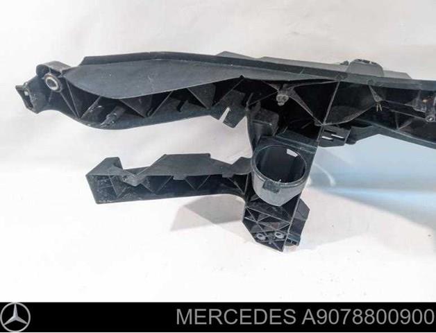 Comprar 9078800900 Mercedes Soporte de radiador