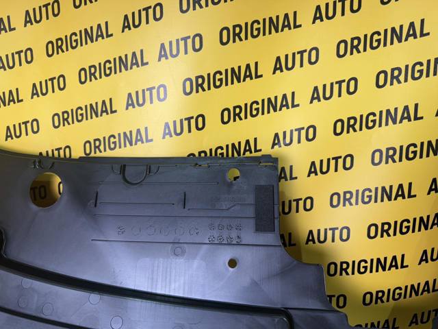 Comprar TK4850720E Mazda Cubierta superior del panel frontal (soporte del radiador)