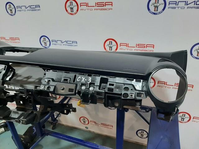 Salpicadero DB2W60400C02 Mazda
