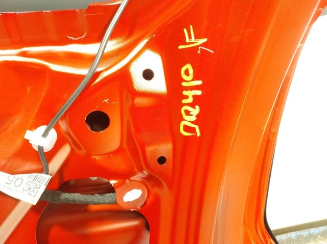 Puerta trasera 67005K0030 Toyota