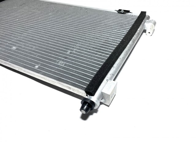 Condensador aire acondicionado 1802561180 Geely
