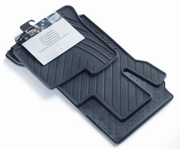 Alfombrillas de goma Mercedes B67812049