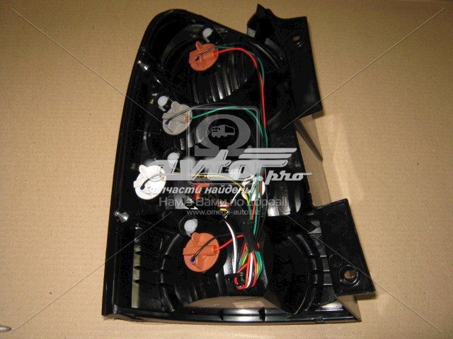  Piloto trasero derecho SsangYong Rexton 1