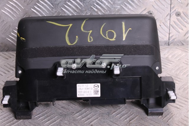 Pantalla GML8611J0 Mazda