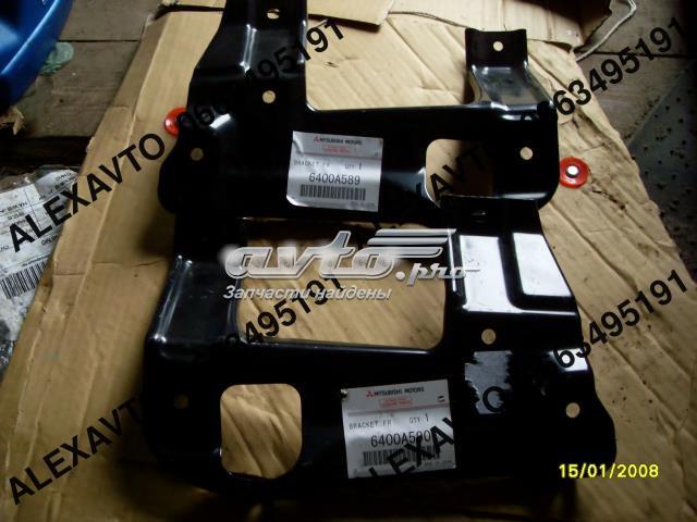 Soporte de paragolpes delantero exterior izquierdo Mitsubishi Pajero IV LONG (V90)