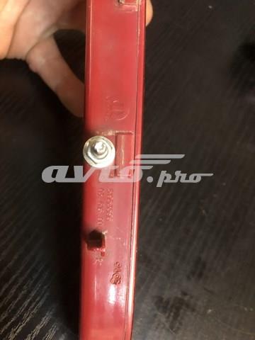 51953596 Chrysler Luz central de freno
