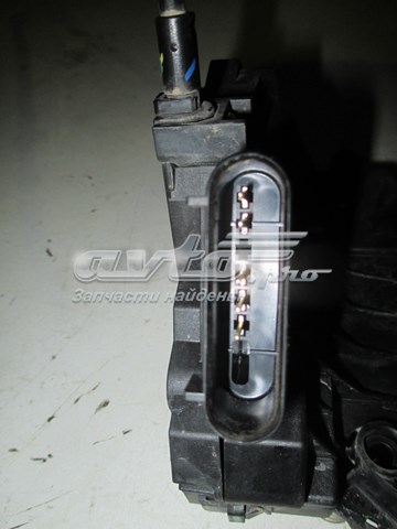 BM5AA21813AF Ford Cerradura de puerta