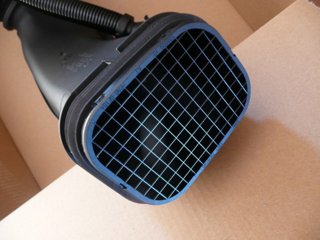 Manguito de aire del medidor de masa de aire BMW 13717800078 precio, desde 197,00 EUR