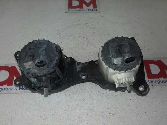 Faro antiniebla izquierdo y derecho 504181095 Iveco
