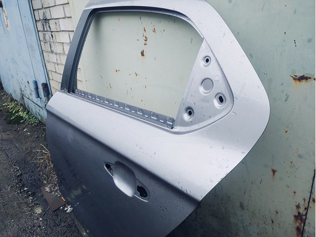 9677406980 Peugeot/Citroen Puerta trasera izquierda