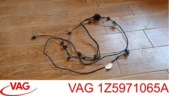 Sensores De Estacionamiento De Cable (alambre) Parachoques Trasero para Skoda Octavia (A5, 1Z5)