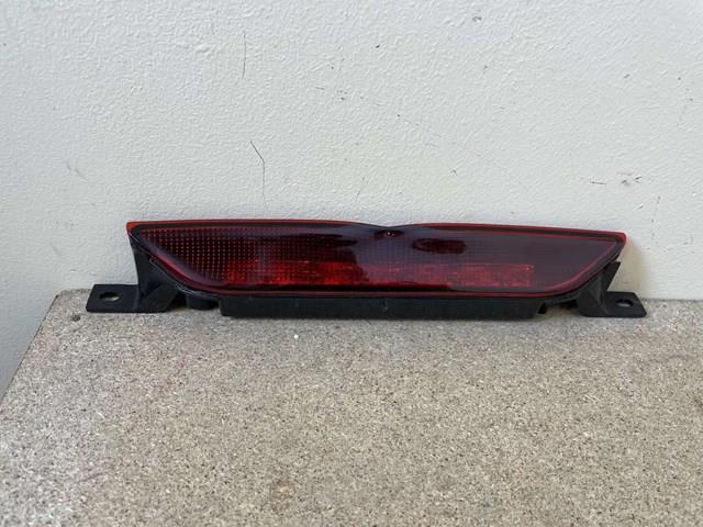 Lampara De Luz De Freno Adicional Dodge Caliber R/T (PM)