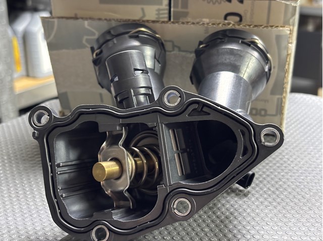  Mercedes A6542007900