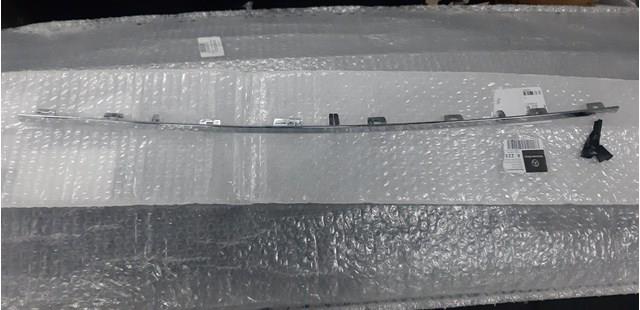 Embellecedor central del parachoques trasero Mercedes A2238857401 precio, desde 130,03 EUR