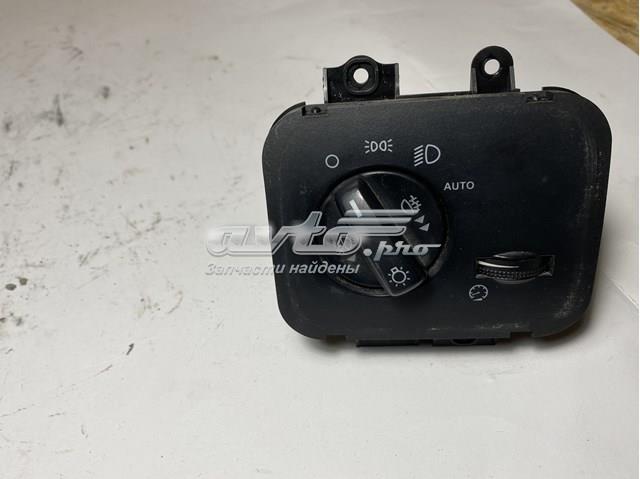 Interruptor De Faros Para "TORPEDO" LAND ROVER YUD501480PVJ