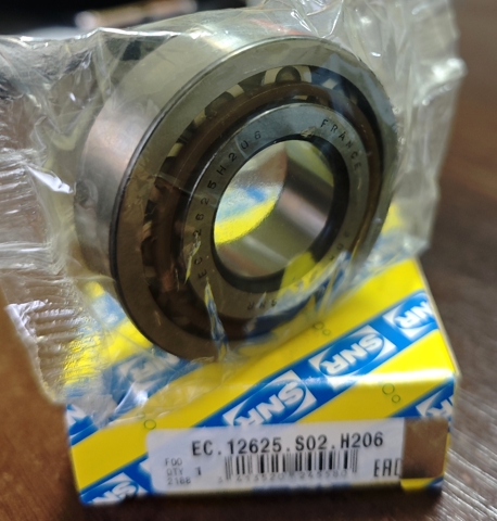 Cojinete del eje de transmisión secundario SNR EC12625S02H206