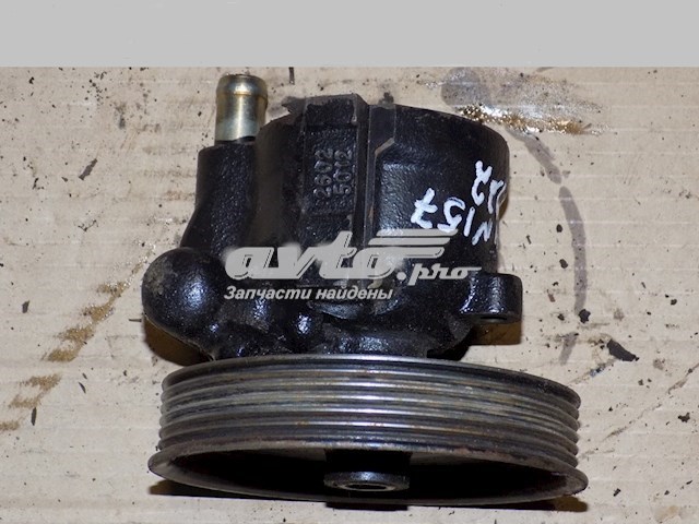 491103569R Renault (RVI) bomba hidráulica de dirección