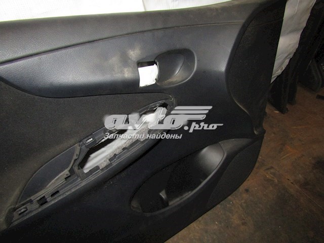 6762012F31B1 Toyota guarnecido de puerta delantera izquierda