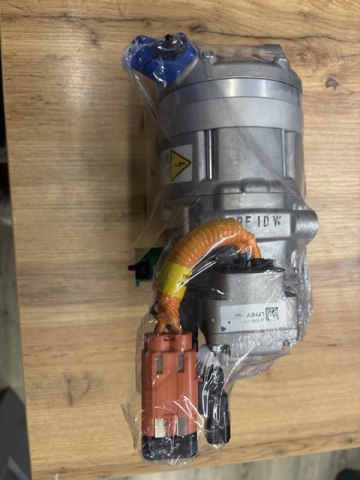 97701E6100 Hyundai/Kia Compresor climatizador
