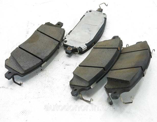 D1M605MT0A Nissan/Infiniti Pastillas delanteras