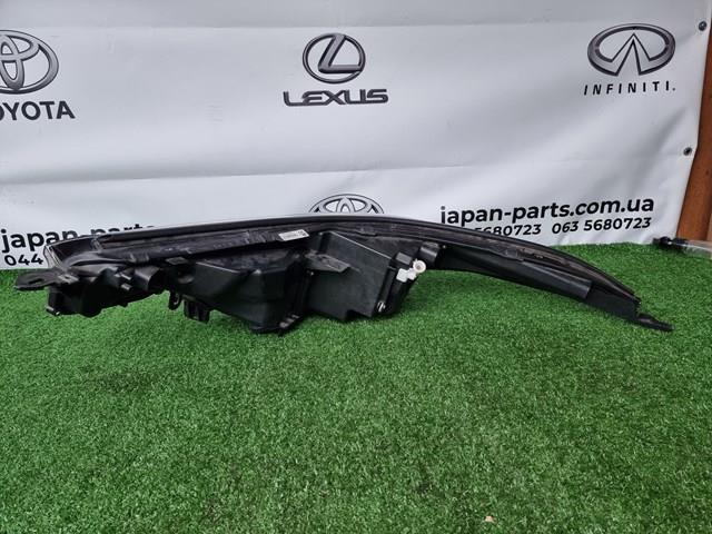 81130F4070 Toyota Luz derecha