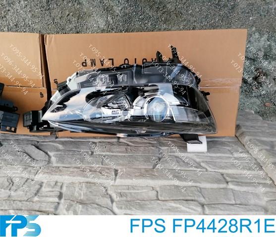 Faro derecho FPS FP4428R2E precio, desde 159,64 EUR