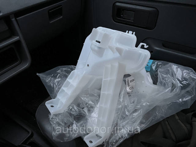 Deposito de agua de limpiaparabrisas Nissan/Infiniti 289106WK0A