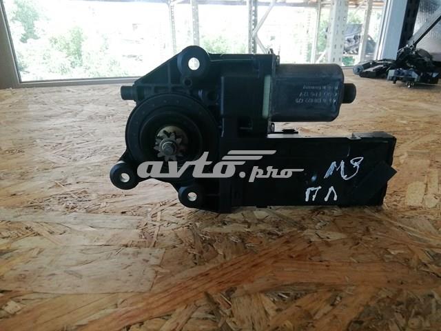 807310246R Renault (RVI) motor eléctrico, elevalunas, puerta delantera izquierda